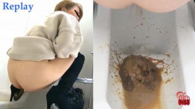 GALのピーピー事情 便器にぶちまけ下痢