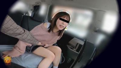 女友達ドライブ 羞恥おしっこ漏らし