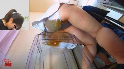 隠撮 極悪ネイリスト 下剤混入爆糞漏らし