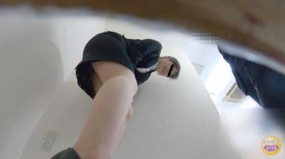 オフィス隠撮 OL説教お漏らし3
