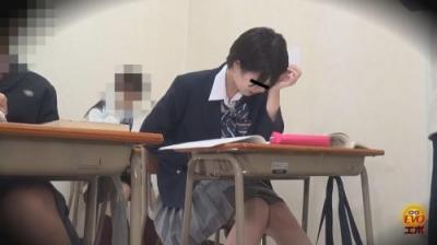 塾隠撮 授業中悶絶うんち漏らし ～みんなの前でやらかしちゃった女子校生たち～